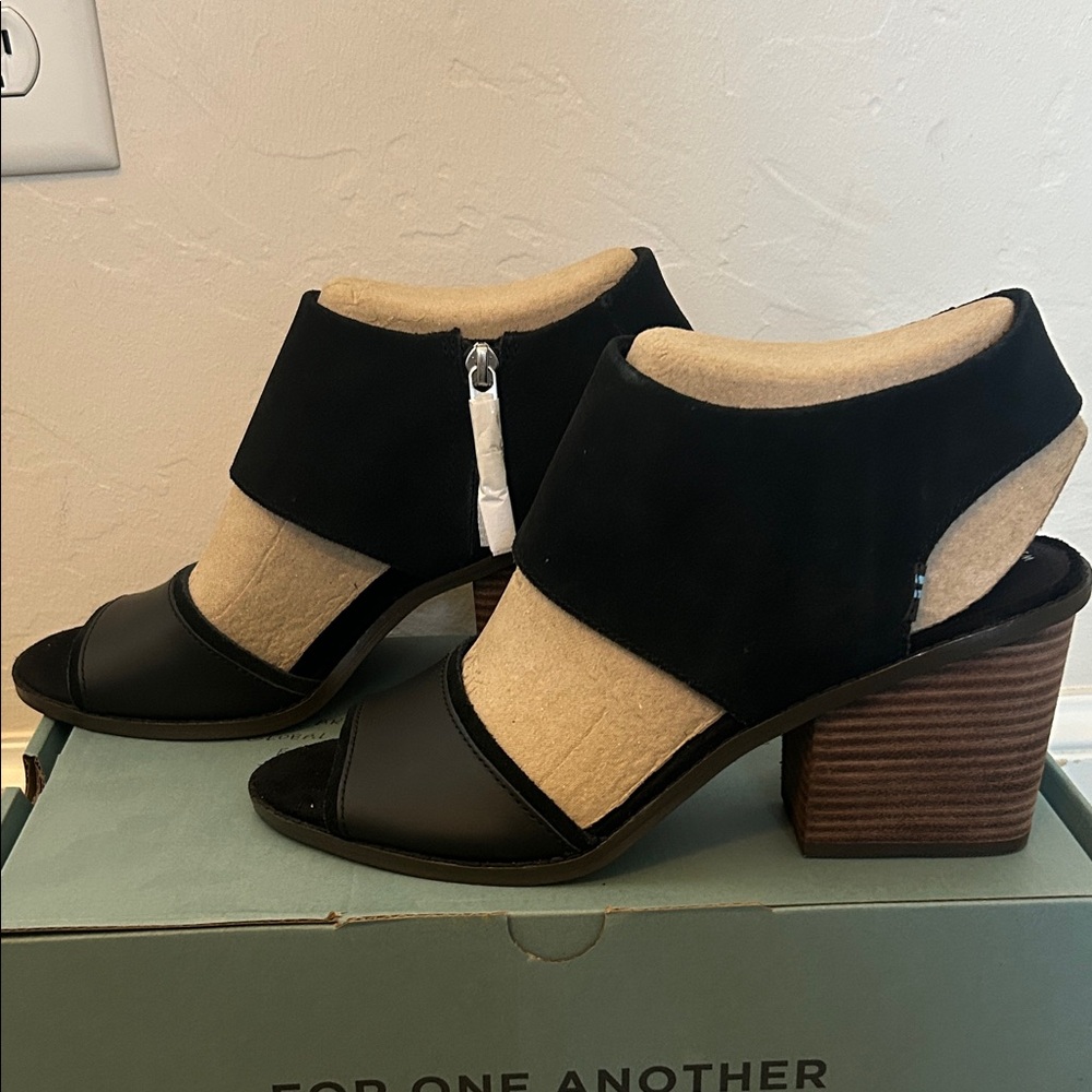 Toms Black Open-Toe Heels (Never worn) (Size 10)